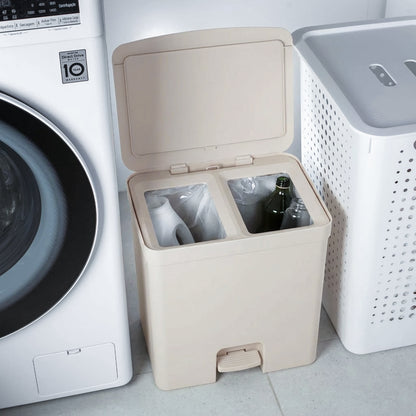 Lixeira de Pedal com Duplo Compartimento Ou 20L Linha Trium