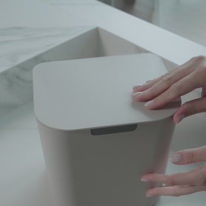 Lixeira de Bancada/Parede Ou 5L Linha Liv